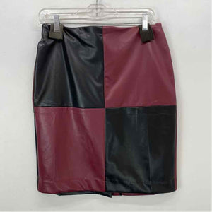 Pre-Owned Size 6/M bar III Burgundy Skirt