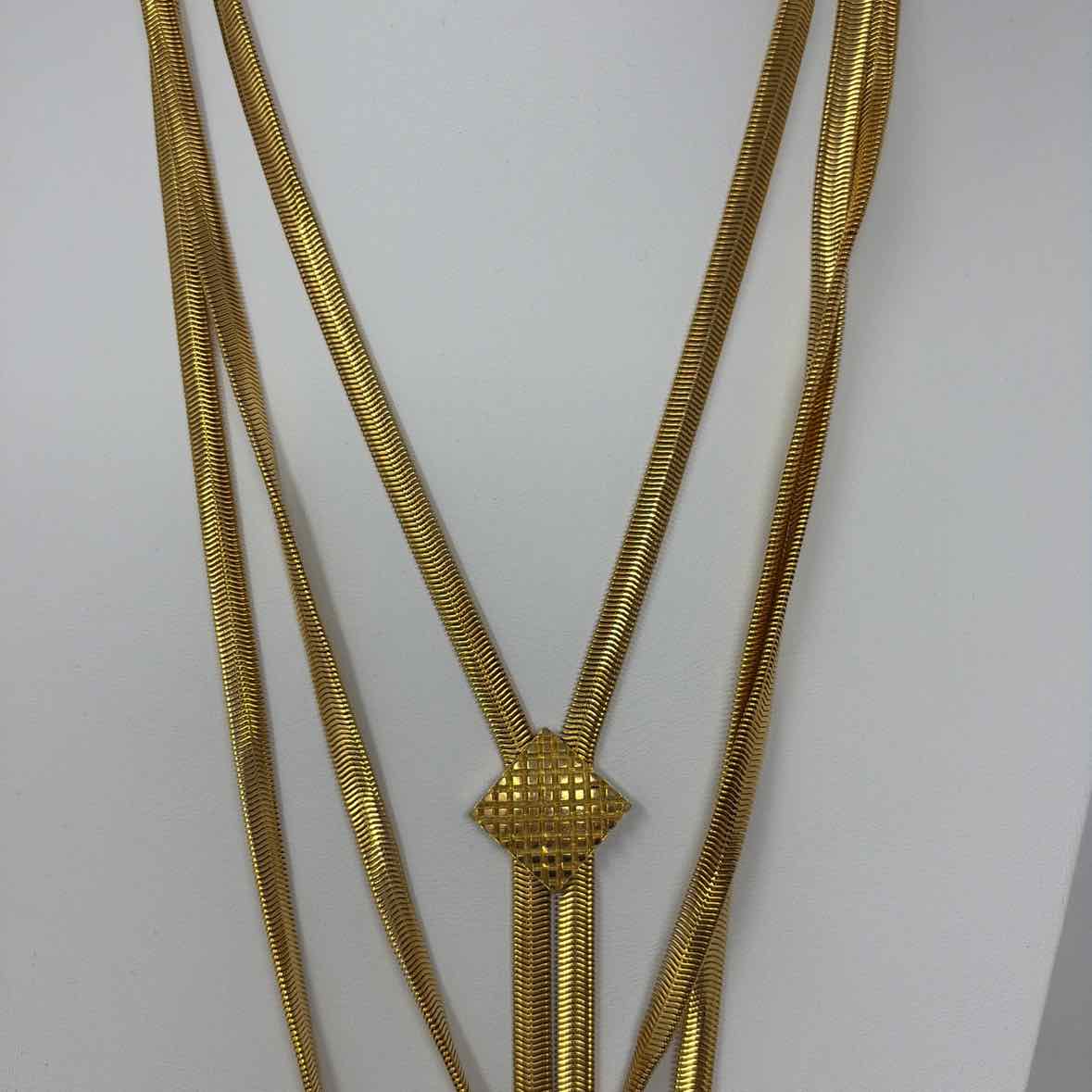 Pre-Owned Ingrid Cusson Gold Chains Necklace