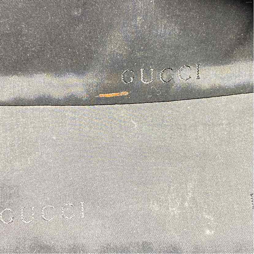 Pre-Owned Gucci Black Nylon Designer Handbag