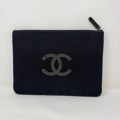 Pre-Owned Chanel Navy Canvas Designer Handbag