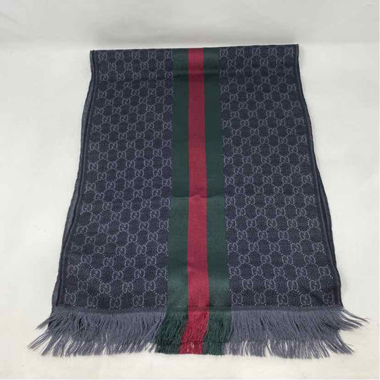 Pre-Owned Gucci Grey Knit Designer Scarf