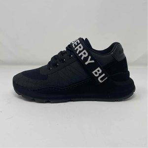 Pre-Owned Burberry Black Nylon Shoe Size 5.5 Designer Shoes