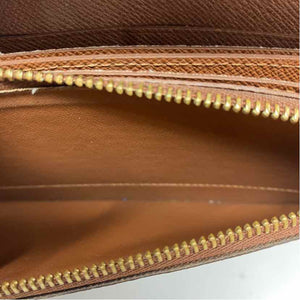 Pre-Owned Louis Vuitton Monogram Canvas Designer Wallet