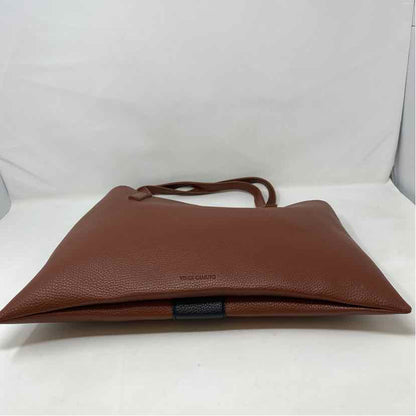 Pre-Owned Vince Camuto Brown Multi faux leather Handbag