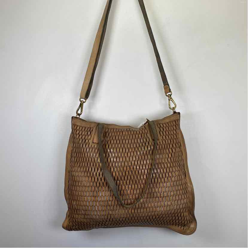 Pre-Owned Campomaggi Tan Leather Handbag