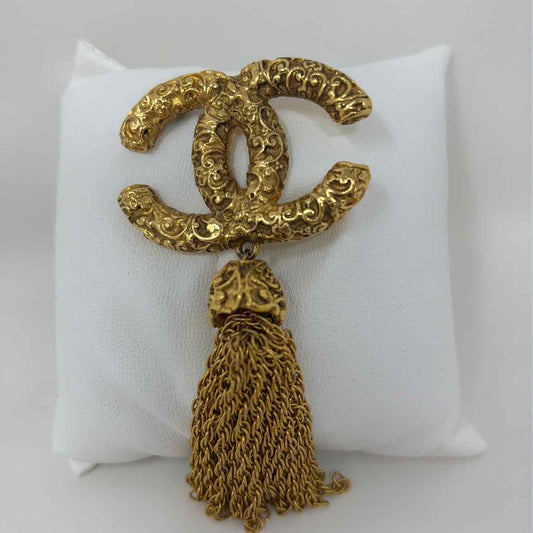 Pre-Owned Chanel Gold Metal Designer Jewelry