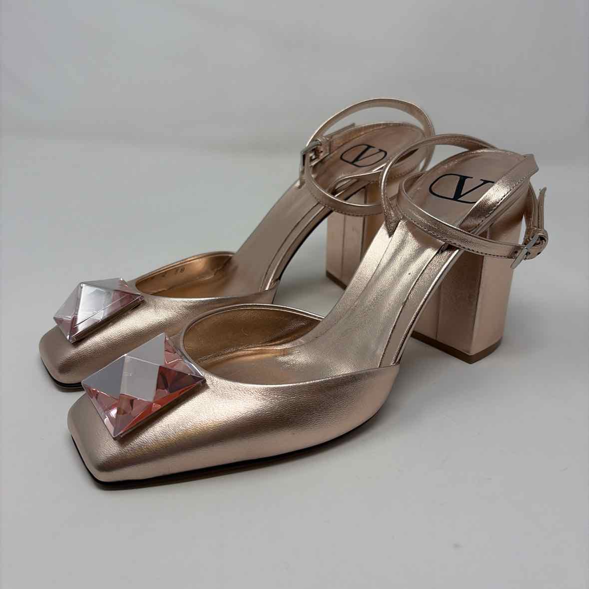 Pre-Owned Valentino Pink Leather Shoe Size 7.5 Designer Shoes