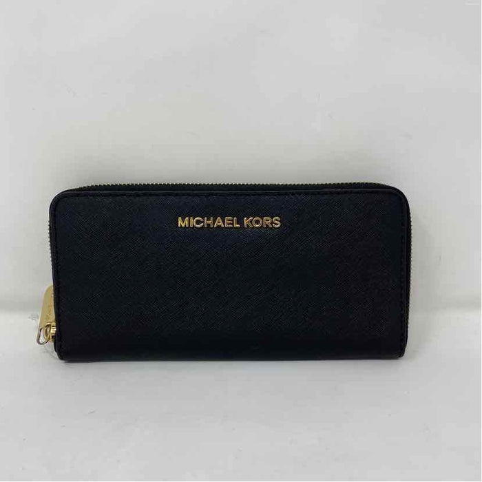 Pre-Owned Michael Kors Black Wallet