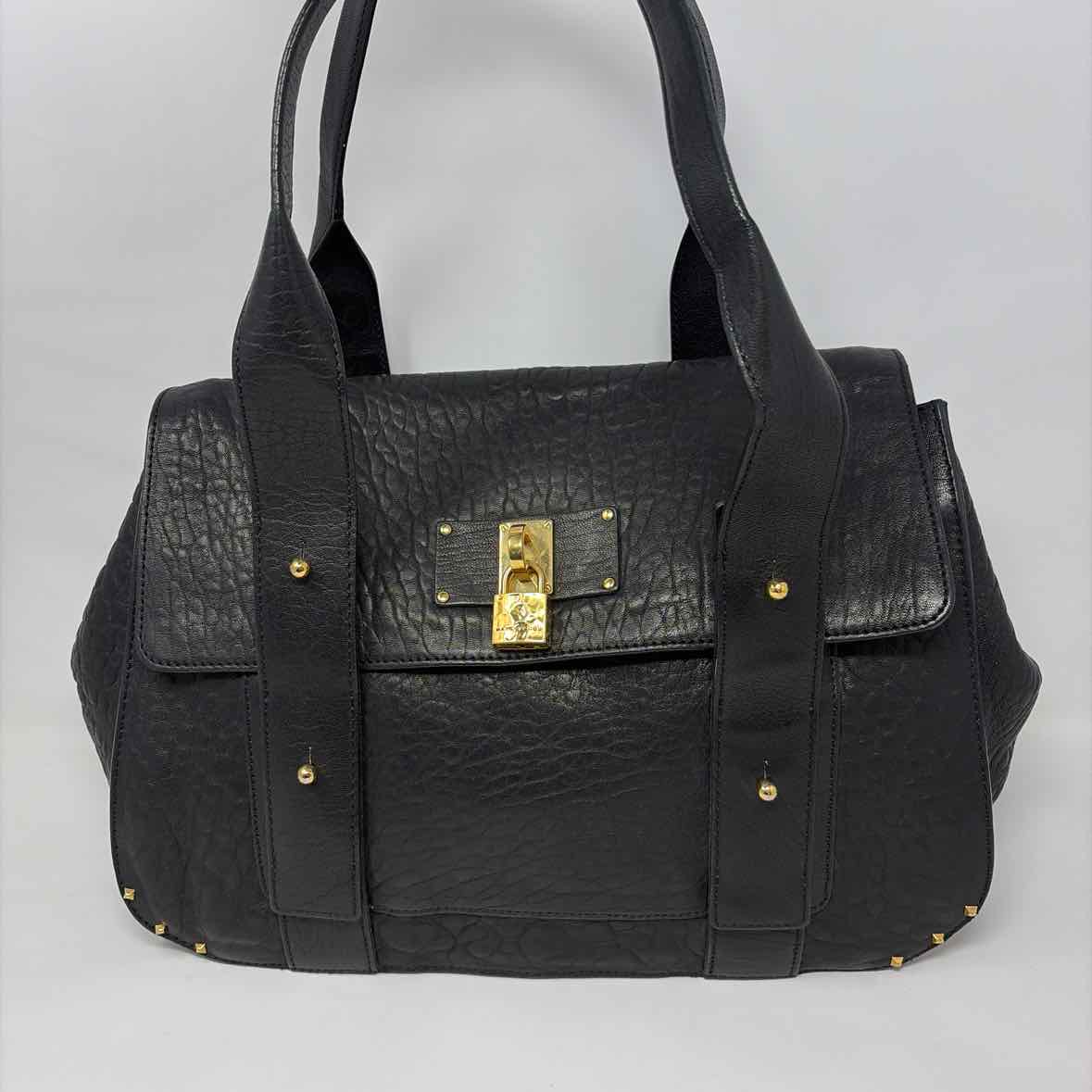 Pre-Owned Marc Jacobs Black Leather Handbag