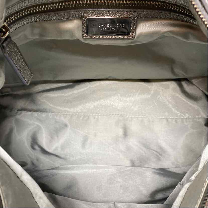 Pre-Owned Michael Kors Silver Leather Handbag