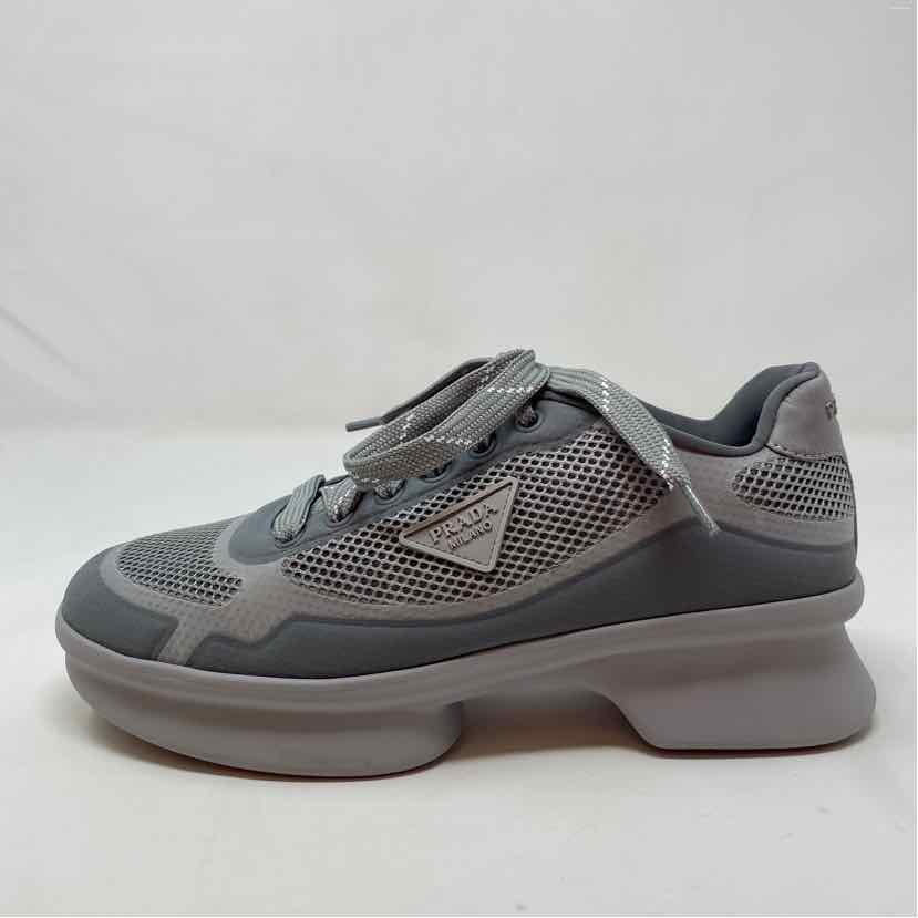 Pre-Owned Prada Grey Fabric Shoe Size 7.5 Designer Shoes