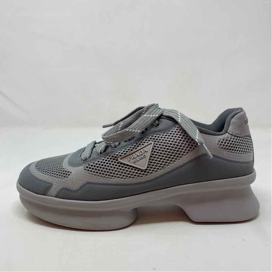 Pre-Owned Prada Grey Fabric Shoe Size 7.5 Designer Shoes