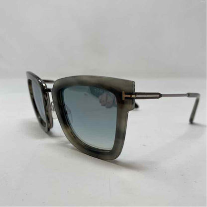 Pre-Owned Tom Ford Grey Multi Plastic Designer Sunglasses