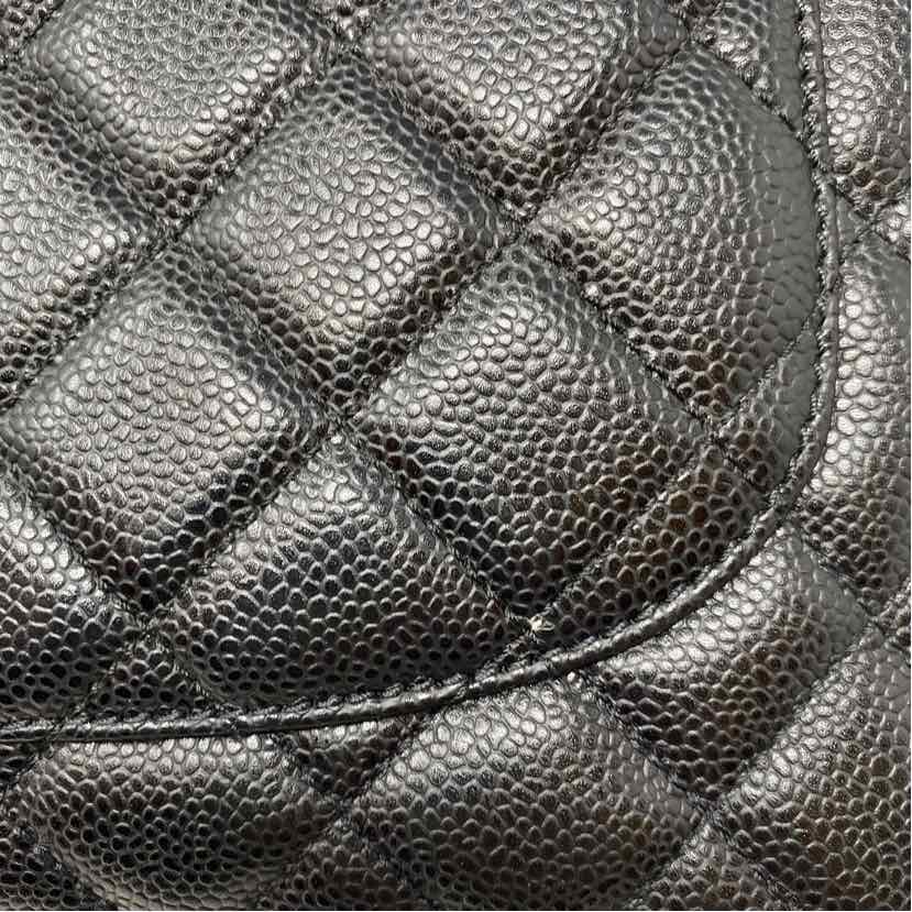 Pre-Owned Chanel Black Leather Designer Handbag