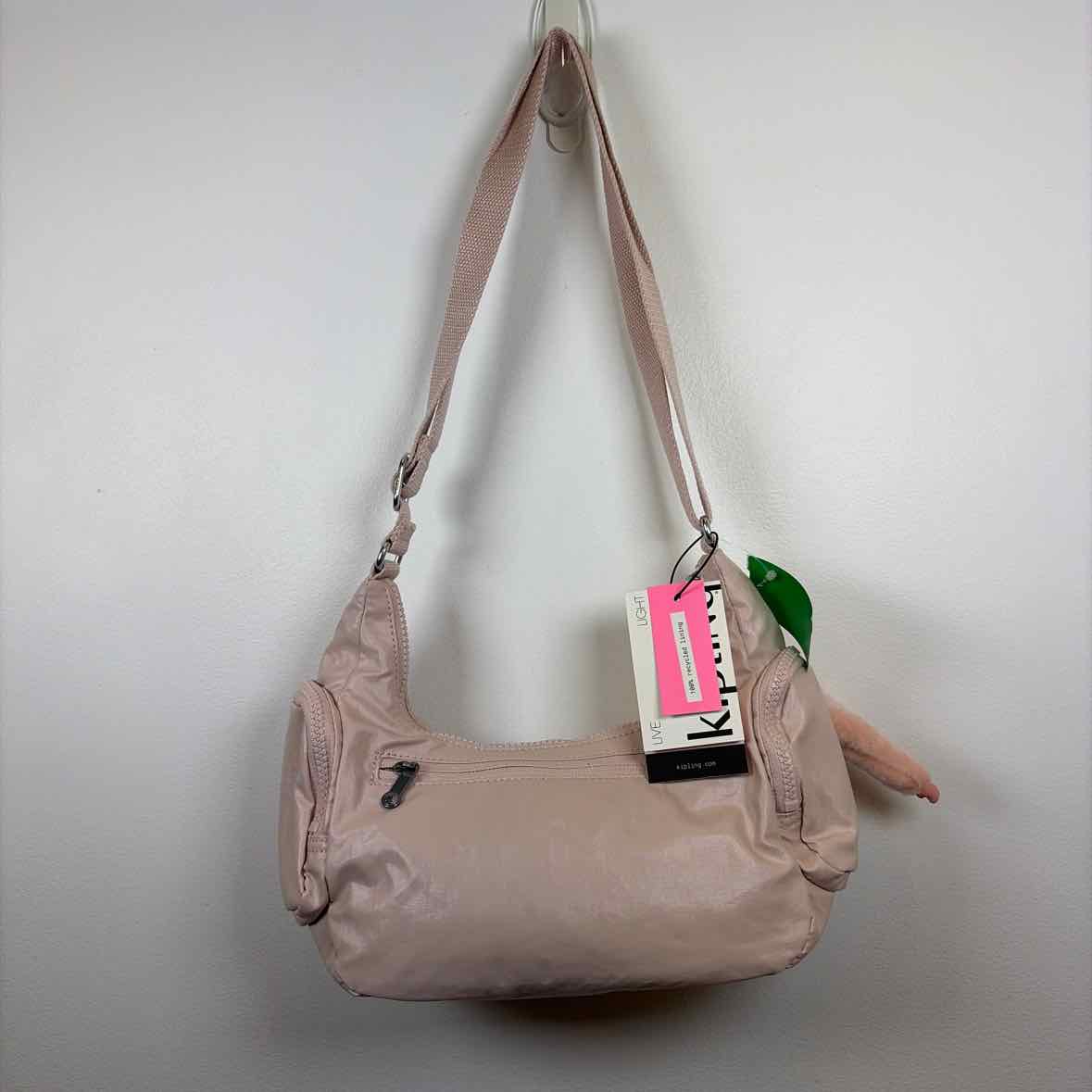 Pre-Owned Kipling Light Pink Nylon Handbag