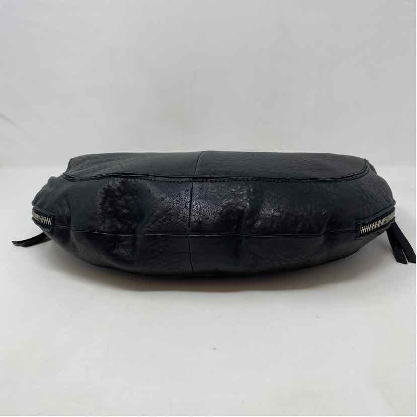 Pre-Owned Lattico Black Leather Handbag