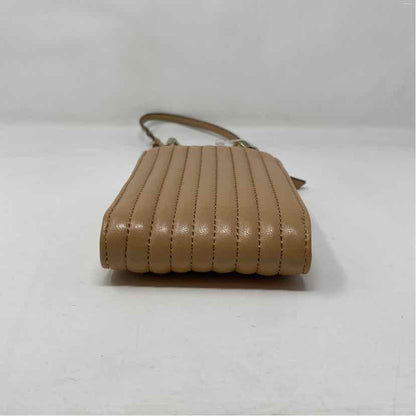 Pre-Owned DKNY Camel Leather Handbag
