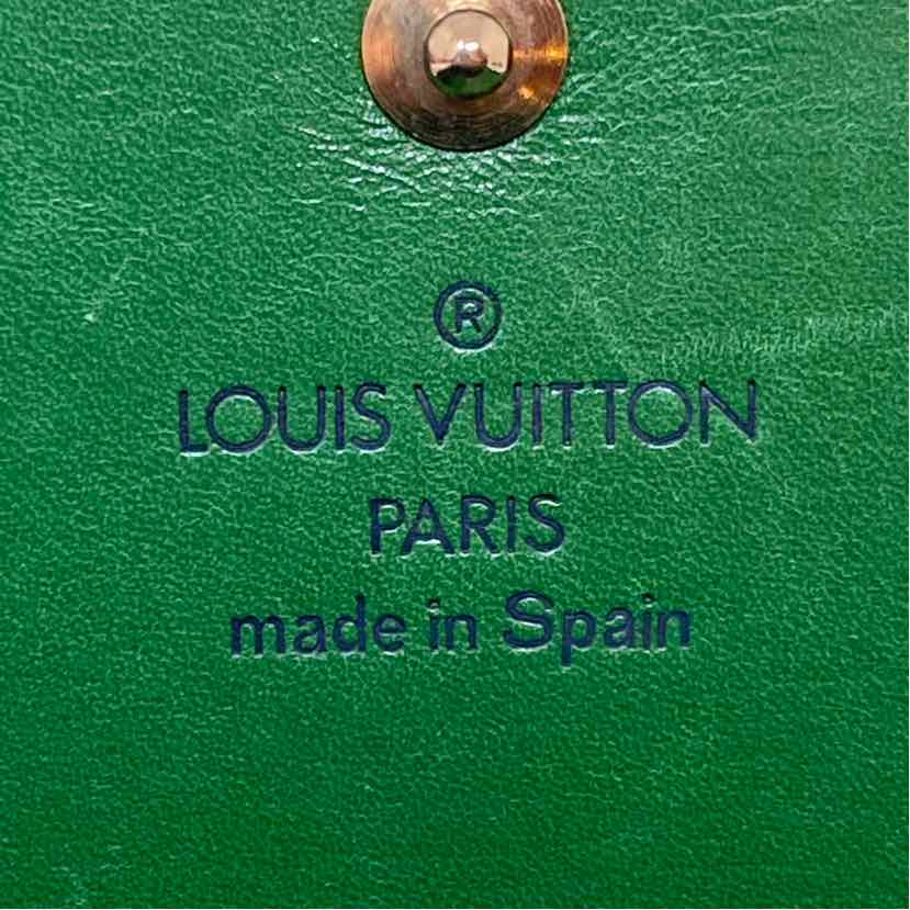 Pre-Owned Louis Vuitton Green Leather Designer Wallet