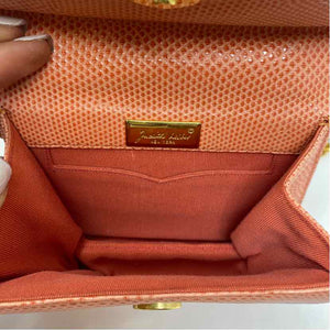 Pre-Owned Judith Leiber Coral Leather Handbag