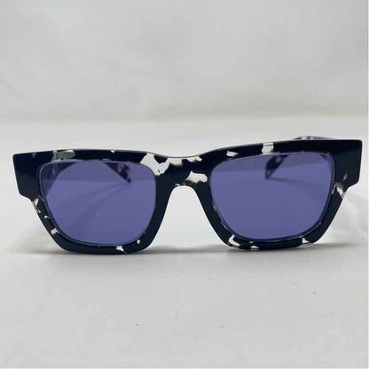 Pre-Owned Prada Black Plastic Designer Sunglasses