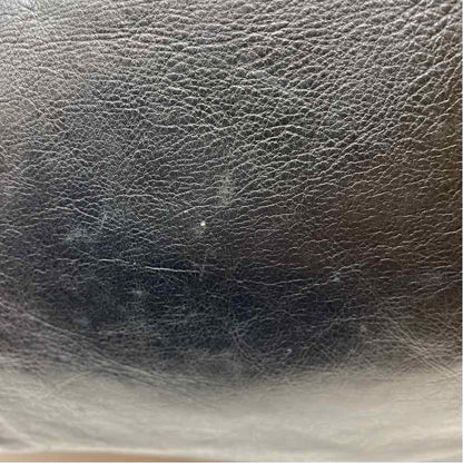 Pre-Owned Prada Black Leather Designer Handbag