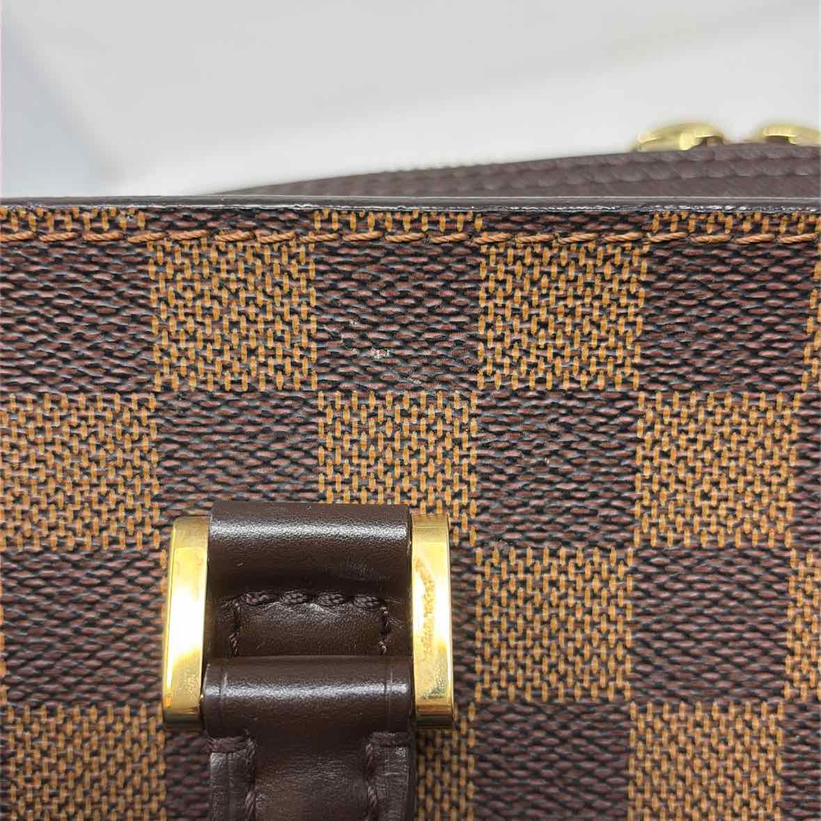 Pre-Owned Louis Vuitton Brown Leather Designer Handbag