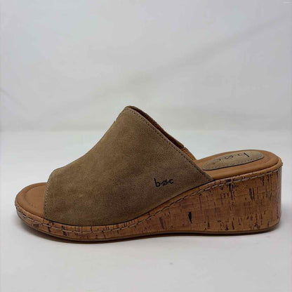 Pre-Owned Shoe Size 9 BOC Tan Wedge