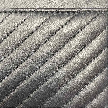 Pre-Owned Chanel Black Lambskin Designer Handbag