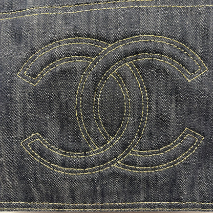 Pre-Owned Chanel Denim Denim Designer Handbag