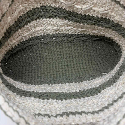 Pre-Owned Boutique Green Multi Crochet Handbag