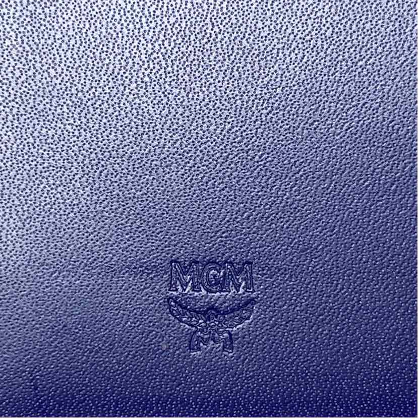 Pre-Owned MCM Navy Leather Wallet