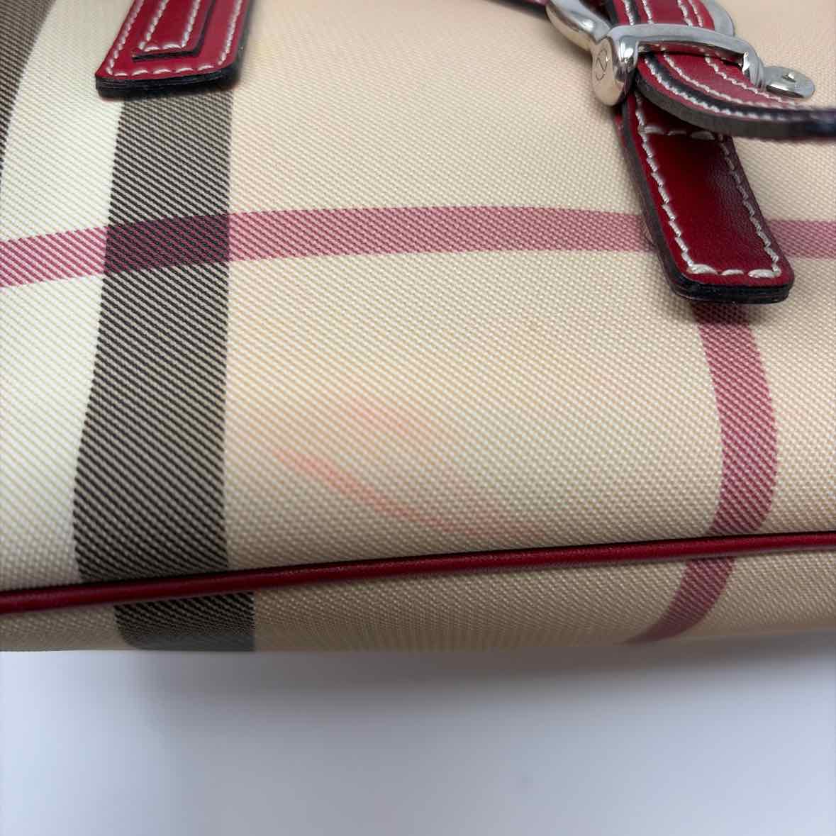Pre-Owned Burberry Red Multi Coated Canvas Designer Handbag
