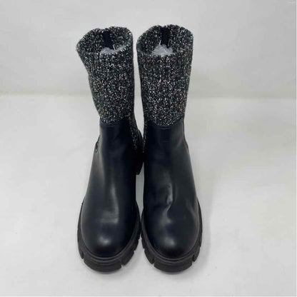 Pre-Owned Shoe Size 8 Universal Thread Black Multi Boots