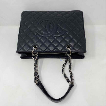 Pre-Owned Chanel Black Leather Designer Handbag