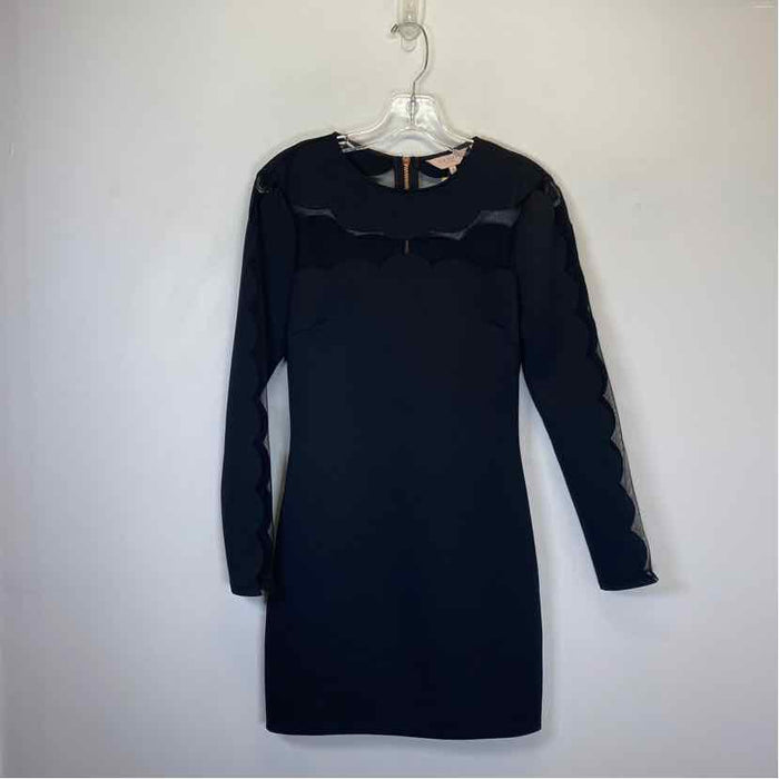 Pre-Owned Size XS Ted Baker Black Top
