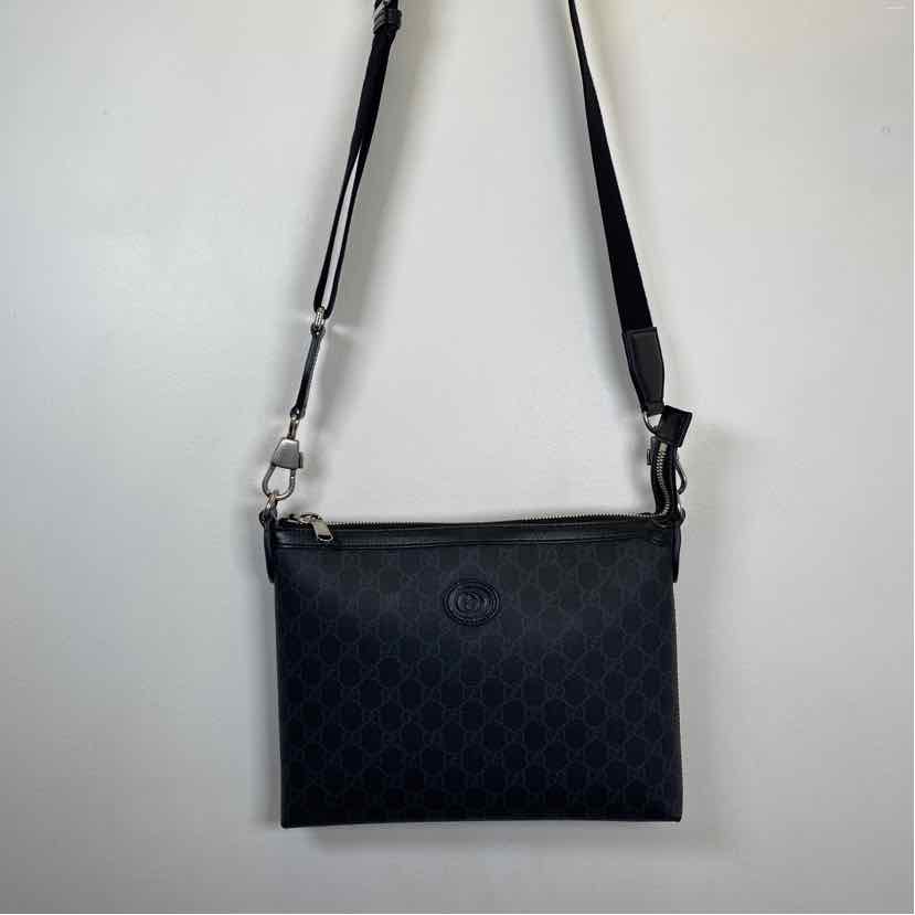 Pre-Owned Gucci Black Canvas Designer Handbag