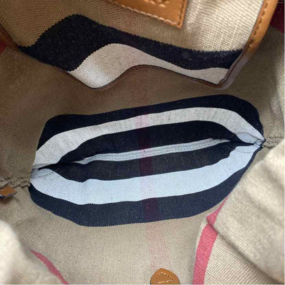 Pre-Owned Burberry Plaid Canvas Designer Handbag