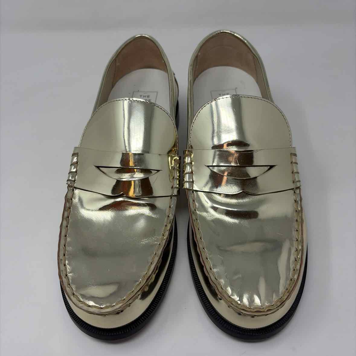 Pre-Owned Shoe Size 9.5 The Shoe Box Gold Loafer