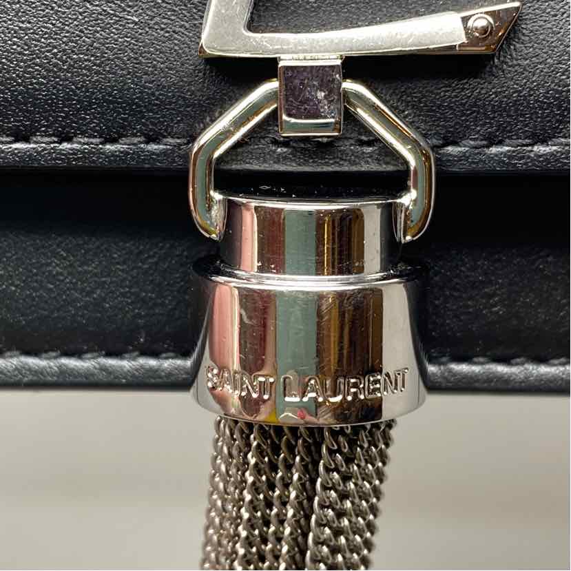 Pre-Owned Saint Laurent Black Leather Designer Handbag