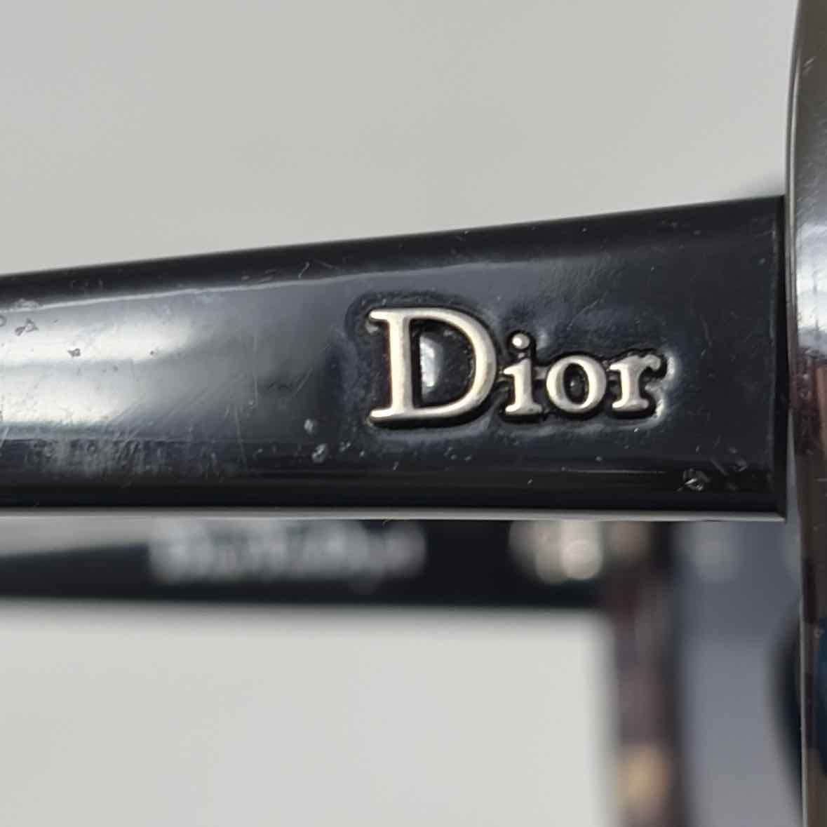 Pre-Owned Christian Dior Grey Plastic Designer Sunglasses