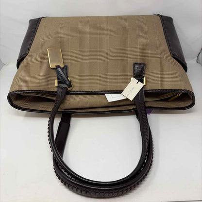 Pre-Owned Adrienne Vittadini Tan Print Fabric Handbag