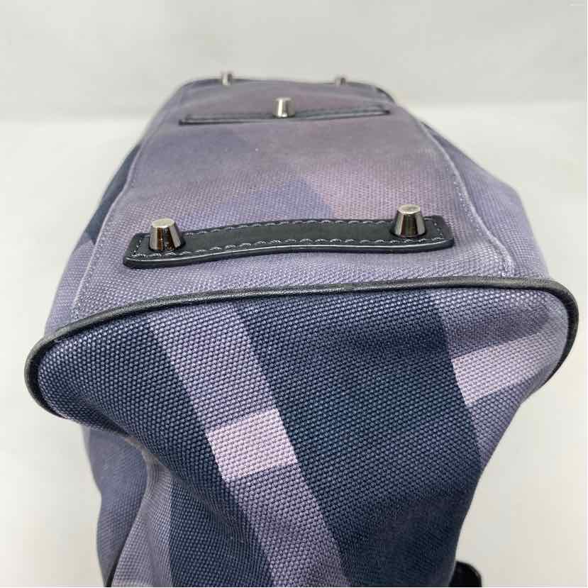 Pre-Owned Burberry Multi Fabric Designer Handbag