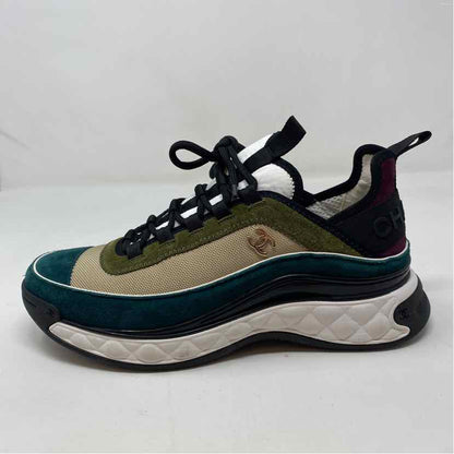 Pre-Owned Chanel Olive Suede Shoe Size 10.5 Designer Shoes