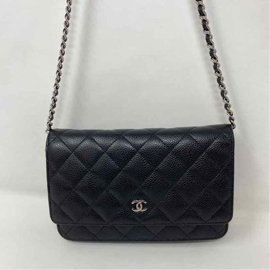 Pre-Owned Chanel Black Leather Designer Handbag