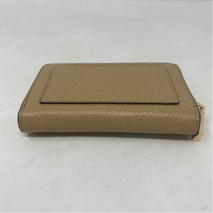 Pre-Owned Michael Kors Beige Leather Wallet
