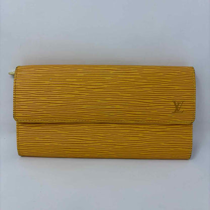 Pre-Owned Louis Vuitton Yellow Leather Designer Wallet