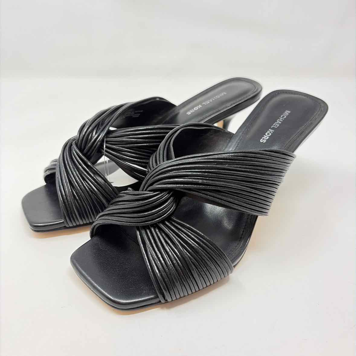 Pre-Owned Shoe Size 6.5 Michael Kors Black Heels