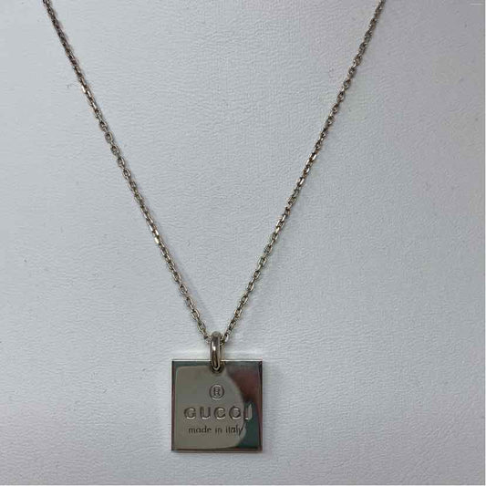 Pre-Owned Gucci Silver Sterling Designer Jewelry