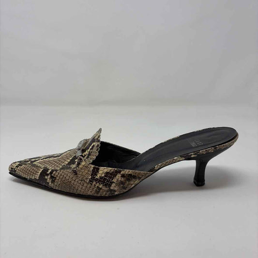 Pre-Owned Shoe Size 8.5 Stuart Weitzman Snake Print Heels