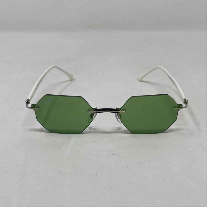 Pre-Owned Ray Beams Green Sunglasses